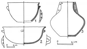 Tongefäße aus Familien­ grab S. 1. Grab 9; 2. Grab 4; 3. Grab 10.