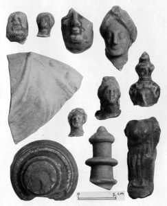 Terrakotten und anderes aus Kechropula.