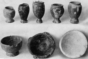 Early Minoan II and III Stone Vases from Trapeza