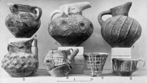 Middle Minoan I Vases from Koumasa (a-d, f) and Platanos (e, g)